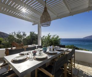 Seaside Luxury Villa